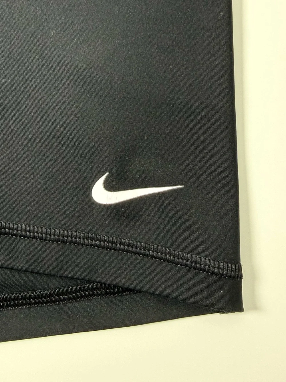 Nike Pro Dri-FIT Compression Shorts Black Volt Green Waistband Women's Medium